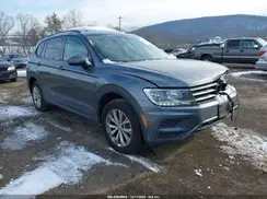 3VV0B7AX2KM017818 2019 VOLKSWAGEN TIGUAN