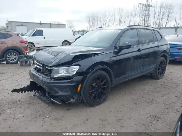 3VV0B7AX2KM040256 2019 VOLKSWAGEN TIGUAN - Image 2