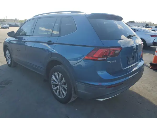 3VV0B7AX2KM042198 2019 VOLKSWAGEN TIGUAN - Image 2