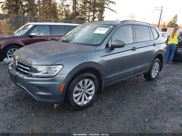 3VV0B7AX2KM067652 2019 VOLKSWAGEN TIGUAN - Image 2
