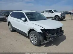3VV0B7AX2KM169016 2019 VOLKSWAGEN TIGUAN
