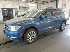 3VV0B7AX2KM197883 2019 VOLKSWAGEN TIGUAN