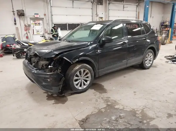 3VV0B7AX2LM058564 2020 VOLKSWAGEN TIGUAN - Image 2