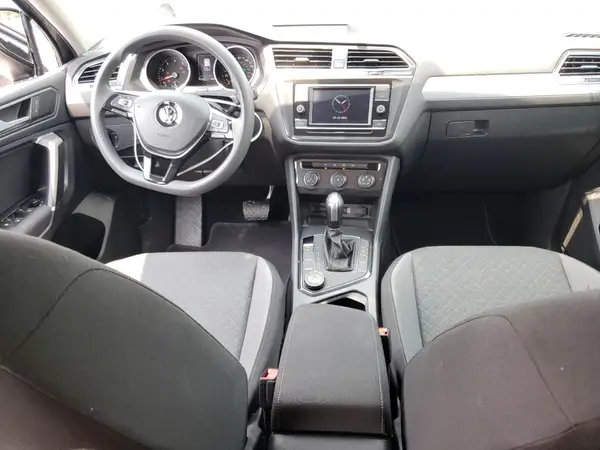 3VV0B7AX2LM062677 2020 VOLKSWAGEN TIGUAN - Image 8