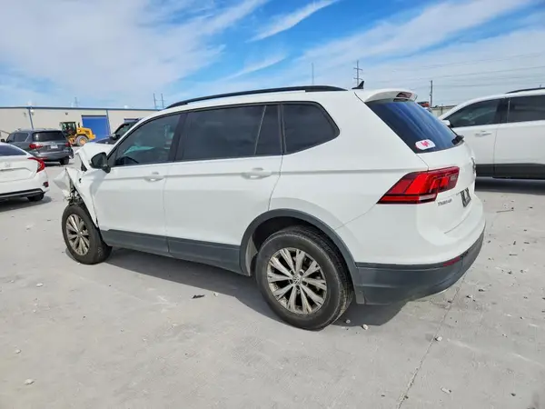 3VV0B7AX2LM069385 2020 VOLKSWAGEN TIGUAN - Image 2