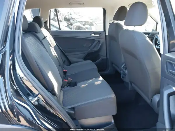 3VV0B7AX2LM069631 2020 VOLKSWAGEN TIGUAN - Image 8