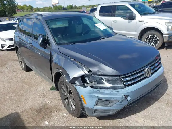 3VV0B7AX2LM073923 2020 VOLKSWAGEN TIGUAN - Image 1