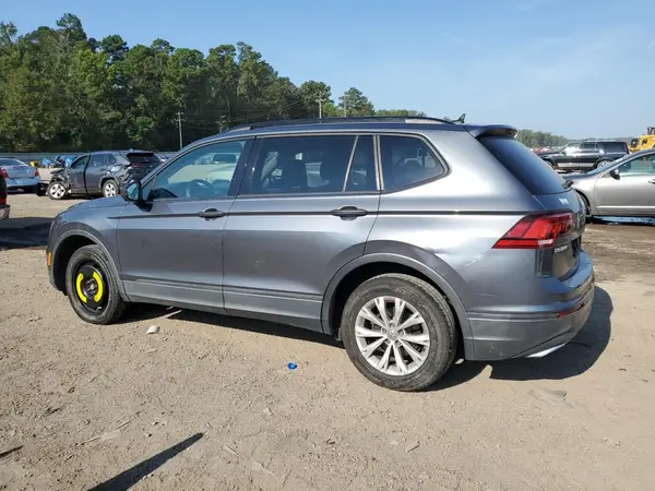 3VV0B7AX2LM130878 2020 VOLKSWAGEN TIGUAN - Image 2