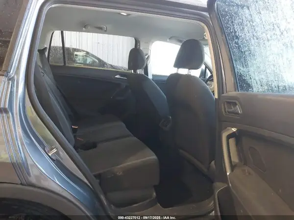 3VV0B7AX2LM178459 2020 VOLKSWAGEN TIGUAN - Image 8