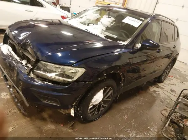 3VV0B7AX2MM002643 2021 VOLKSWAGEN TIGUAN - Image 2