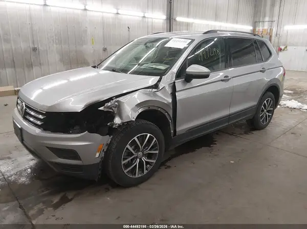 3VV0B7AX2MM005090 2021 VOLKSWAGEN TIGUAN - Image 2