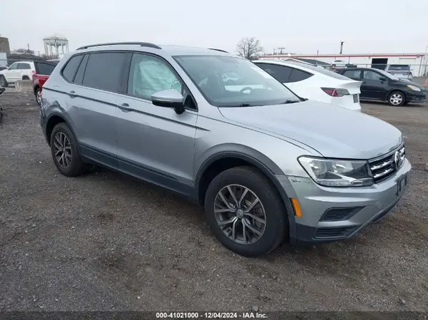 3VV0B7AX2MM041992 2021 VOLKSWAGEN TIGUAN - Image 1