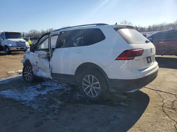 3VV0B7AX2MM143017 2021 VOLKSWAGEN TIGUAN - Image 2
