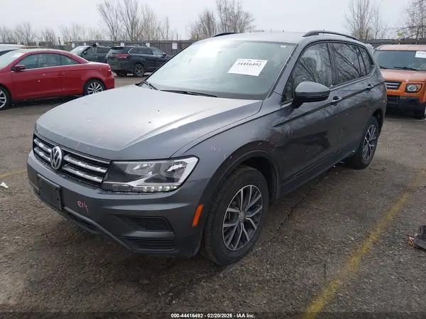 3VV0B7AX2MM156043 2021 VOLKSWAGEN TIGUAN - Image 2