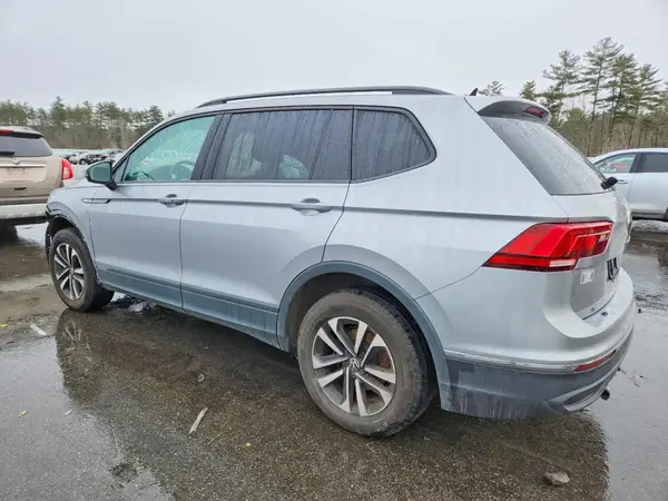 3VV0B7AX2NM041279 2022 VOLKSWAGEN TIGUAN - Image 2