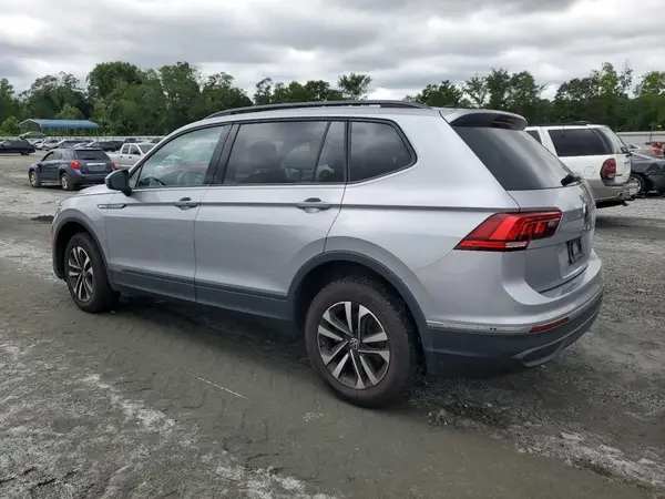 3VV0B7AX2NM141267 2022 VOLKSWAGEN TIGUAN - Image 2