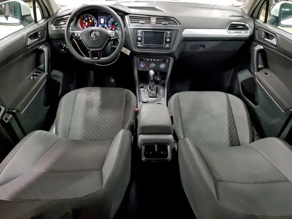 3VV0B7AX3JM049174 2018 VOLKSWAGEN TIGUAN - Image 8