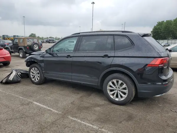 3VV0B7AX3JM055587 2018 VOLKSWAGEN TIGUAN - Image 2
