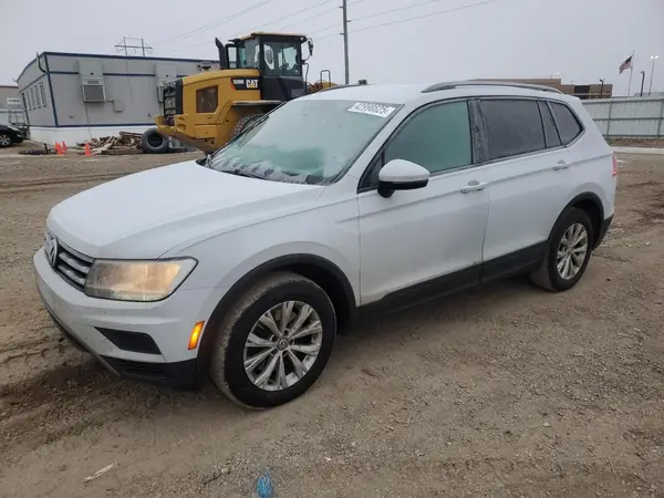 3VV0B7AX3JM080876 2018 VOLKSWAGEN TIGUAN - Image 1