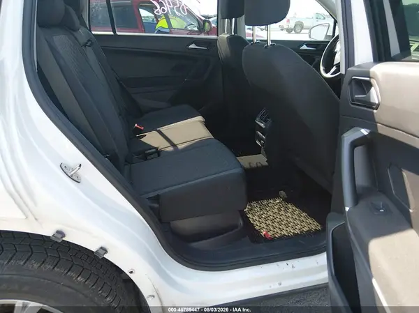 3VV0B7AX3JM114007 2018 VOLKSWAGEN TIGUAN - Image 8