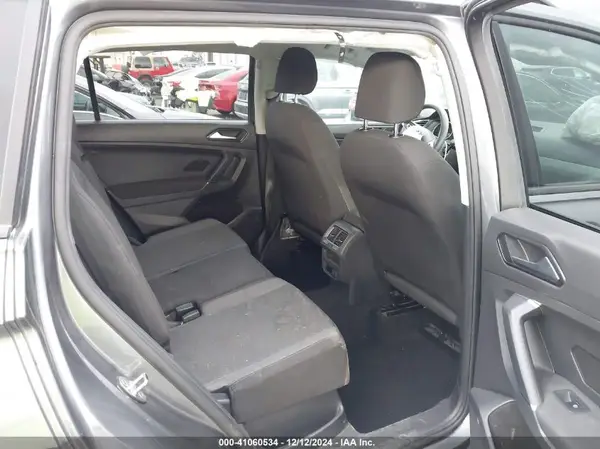 3VV0B7AX3JM116484 2018 VOLKSWAGEN TIGUAN - Image 8