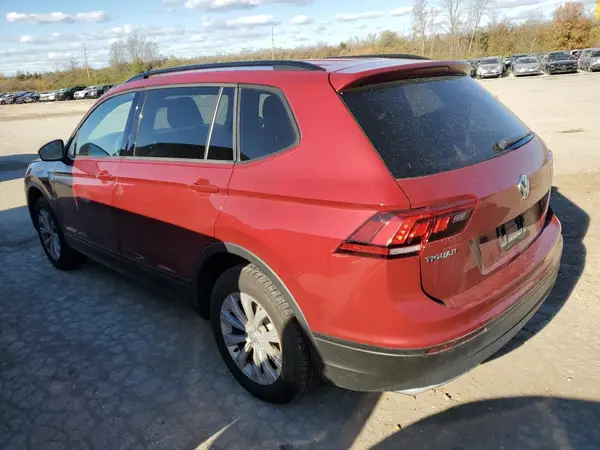 3VV0B7AX3KM038001 2019 VOLKSWAGEN TIGUAN - Image 2