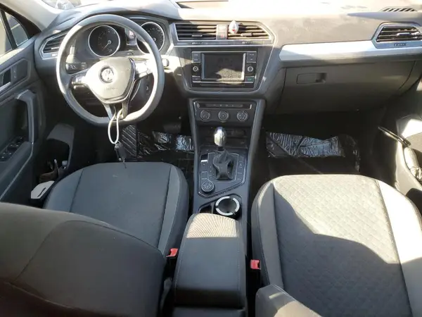 3VV0B7AX3KM038001 2019 VOLKSWAGEN TIGUAN - Image 8