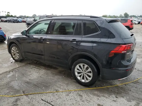 3VV0B7AX3KM046633 2019 VOLKSWAGEN TIGUAN - Image 2
