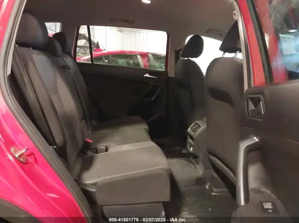 3VV0B7AX3KM075498 2019 VOLKSWAGEN TIGUAN - Image 8