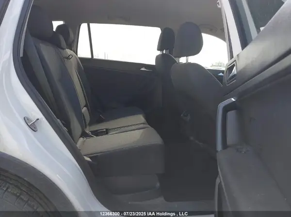 3VV0B7AX3KM106734 2019 VOLKSWAGEN TIGUAN - Image 8