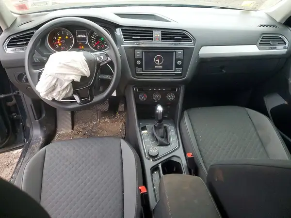 3VV0B7AX3KM116082 2019 VOLKSWAGEN TIGUAN - Image 8