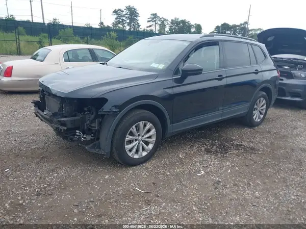 3VV0B7AX3LM045435 2020 VOLKSWAGEN TIGUAN - Image 2