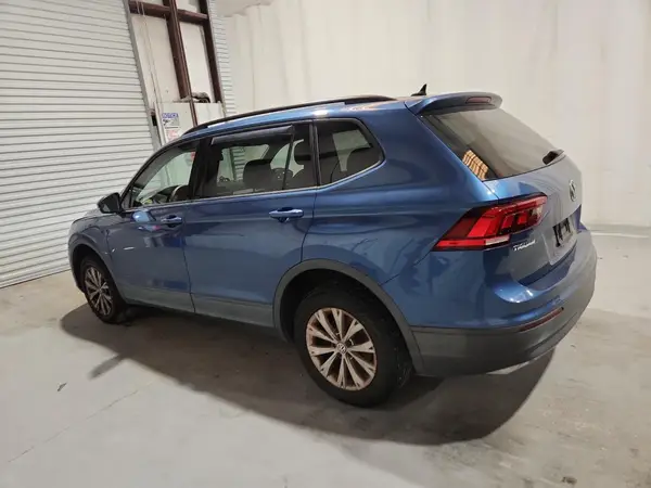 3VV0B7AX3LM120053 2020 VOLKSWAGEN TIGUAN - Image 2