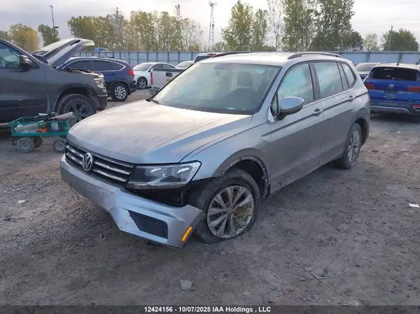 3VV0B7AX3LM121901 2020 VOLKSWAGEN TIGUAN - Image 2