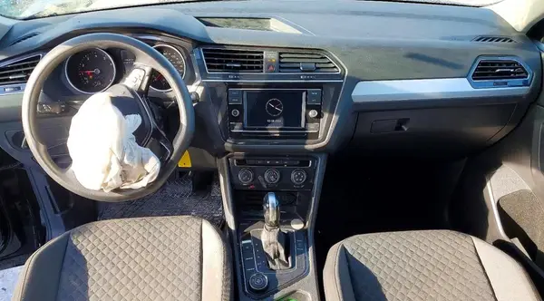 3VV0B7AX3MM021461 2021 VOLKSWAGEN TIGUAN - Image 8