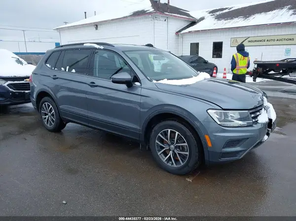 3VV0B7AX3MM080767 2021 VOLKSWAGEN TIGUAN - Image 1