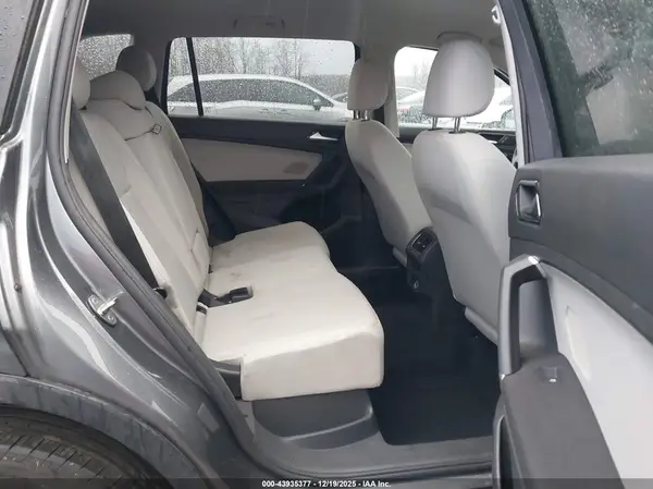 3VV0B7AX4JM010819 2018 VOLKSWAGEN TIGUAN - Image 8