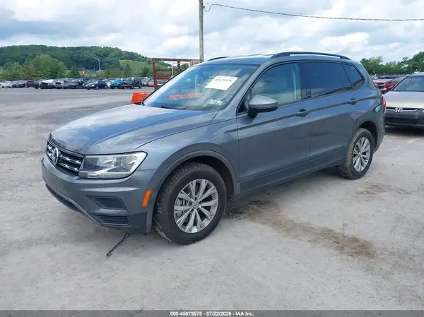 3VV0B7AX4JM044145 2018 VOLKSWAGEN TIGUAN - Image 2