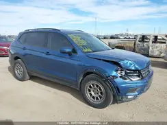 3VV0B7AX4JM078182 2018 VOLKSWAGEN TIGUAN