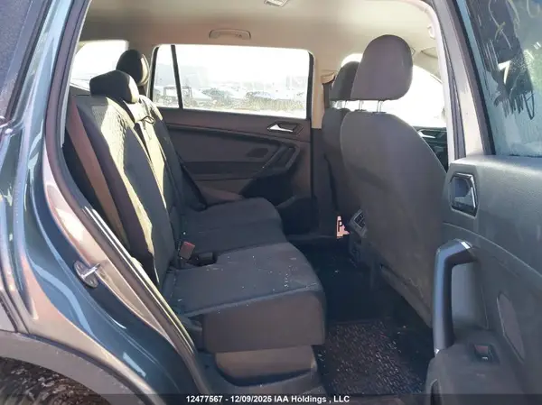 3VV0B7AX4JM147615 2018 VOLKSWAGEN TIGUAN - Image 8
