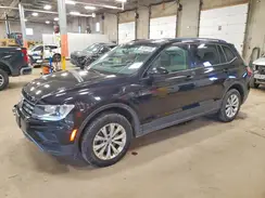 3VV0B7AX4JM157917 2018 VOLKSWAGEN TIGUAN