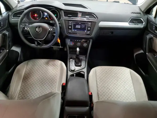 3VV0B7AX4JM157917 2018 VOLKSWAGEN TIGUAN - Image 8