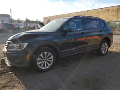 3VV0B7AX4KM097946 2019 VOLKSWAGEN TIGUAN