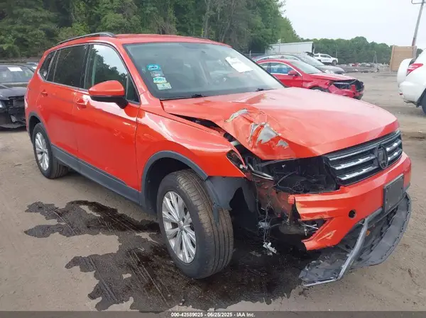 3VV0B7AX4KM150970 2019 VOLKSWAGEN TIGUAN - Image 1