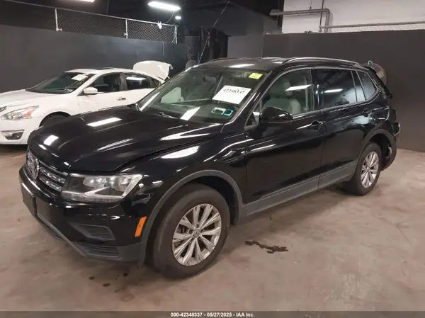 3VV0B7AX4LM117114 2020 VOLKSWAGEN TIGUAN - Image 2