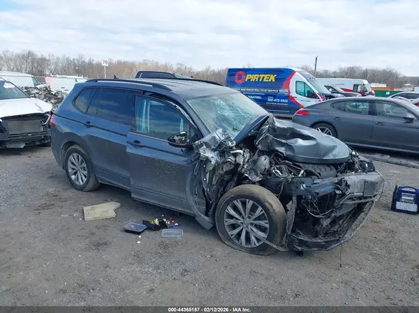 3VV0B7AX4LM148329 2020 VOLKSWAGEN TIGUAN - Image 1