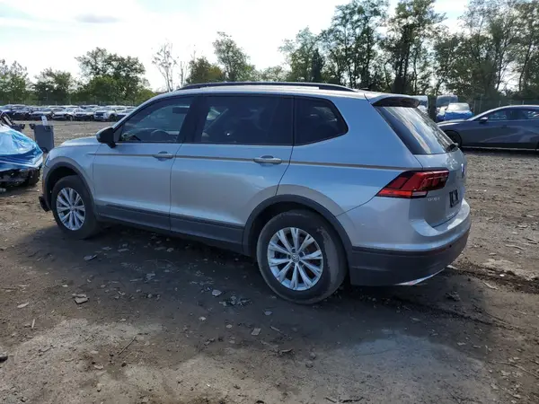 3VV0B7AX4LM158679 2020 VOLKSWAGEN TIGUAN - Image 2