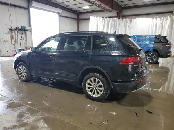 3VV0B7AX4MM015717 2021 VOLKSWAGEN TIGUAN - Image 2