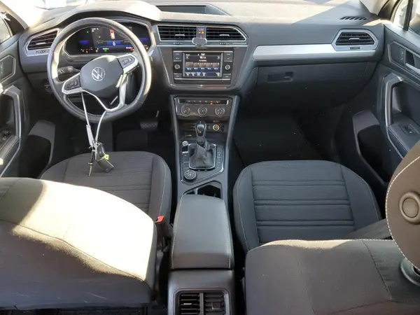 3VV0B7AX4NM041378 2022 VOLKSWAGEN TIGUAN - Image 8