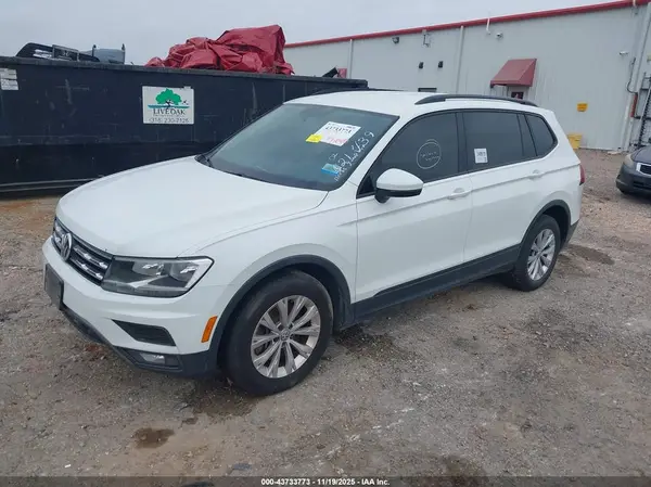 3VV0B7AX5JM021439 2018 VOLKSWAGEN TIGUAN - Image 2